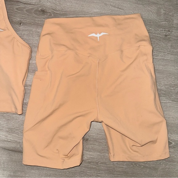 Iwa company workout set - Picture 4 of 7